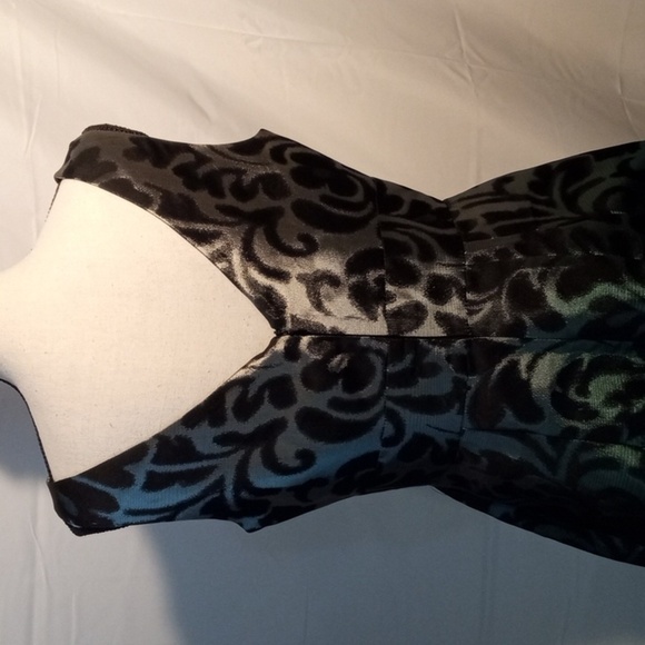 JESSICA HOWARD OMBRE DRESS - Picture 7 of 9